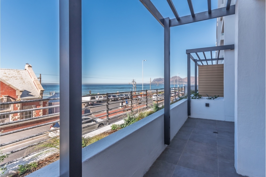 2 Bedroom Property for Sale in Muizenberg Western Cape